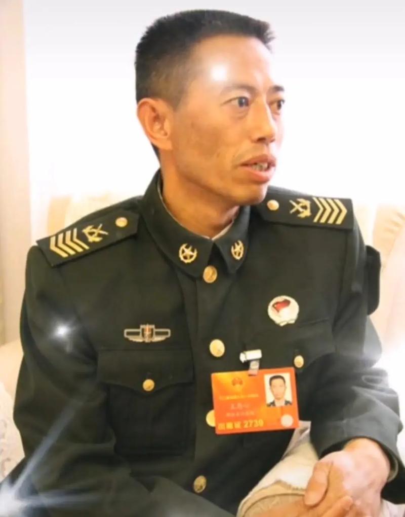 團(tuán)長敢惹一級軍士長嗎-圖1