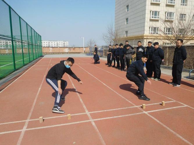 輔警體能測(cè)試考什么(面試常見(jiàn)問(wèn)題及回答技巧)-圖1